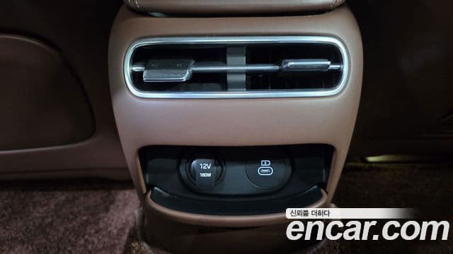 Genesis G90 (RS4) бензин 3.5 турбо AWD, 2023 16