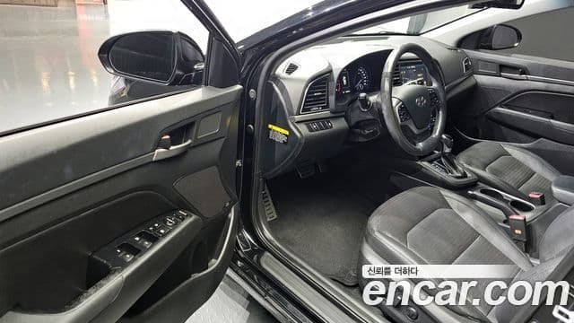 Hyundai Avante AD Premium, 2016 10