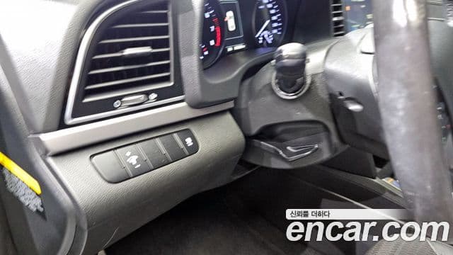 Hyundai Avante AD Premium, 2016 15