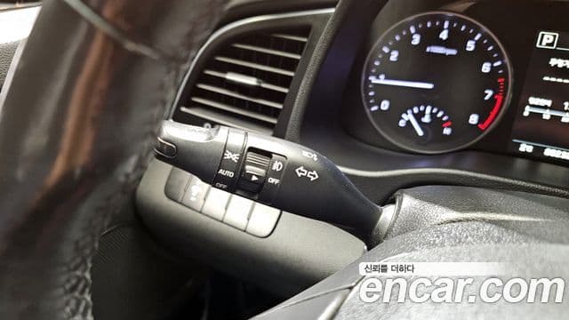 Hyundai Avante AD Premium, 2016 16