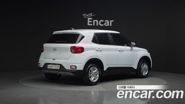 Hyundai Venue 1.6 Modern Plus, 2022 2