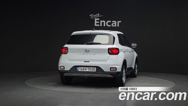 Hyundai Venue 1.6 Modern Plus, 2022 4