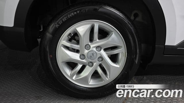 Hyundai Venue 1.6 Modern Plus, 2022 все фото