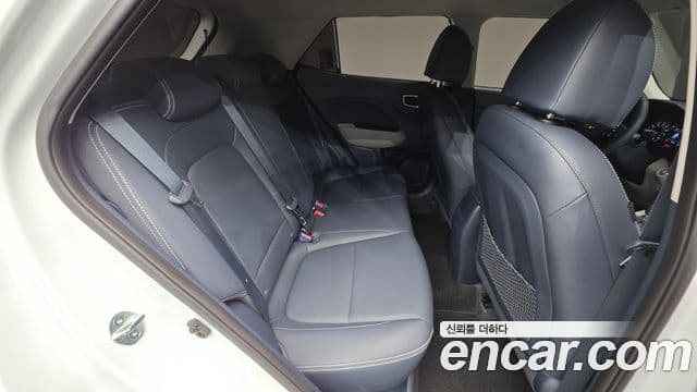 Hyundai Venue 1.6 Modern Plus, 2022 19