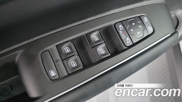 Renault Korea(Samsung) The / новый New QM6 2.0 LPe RE 2WD, 2026 12