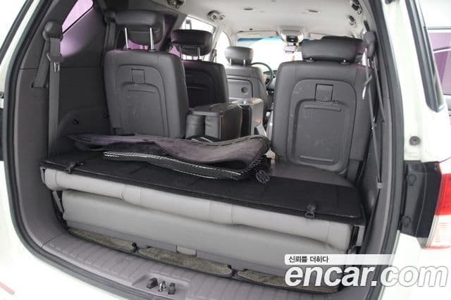 KG모빌리티(SsangYong) Korando 투리스모 2WD LT 11인승, 2014 12