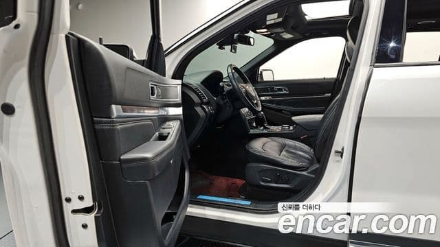 Ford Explorer 5세대, 2019 10