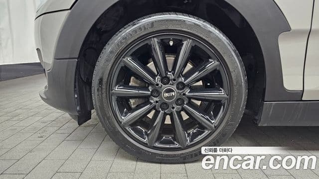 Mini Cooper 클럽맨 2세대, 2020 все фото