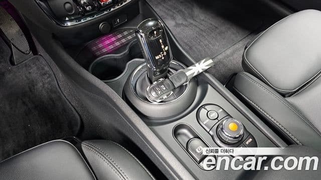 Mini Cooper 클럽맨 2세대, 2020 9