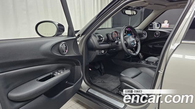 Mini Cooper 클럽맨 2세대, 2020 10