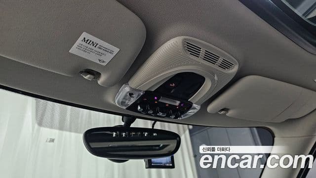 Mini Cooper 클럽맨 2세대, 2020 18