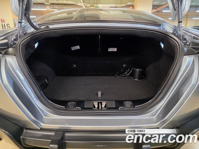 Ferrari 로마, 2022 19