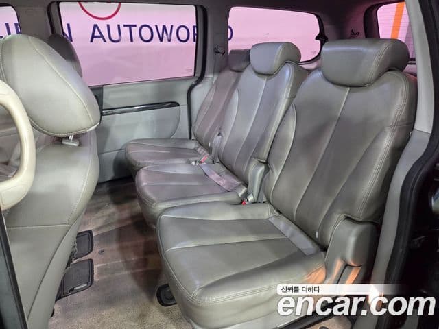 Kia Carnival R топовая версия, 2013 16