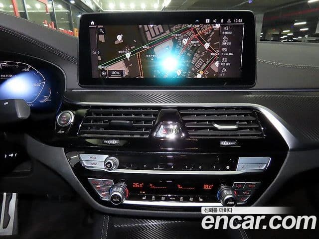 BMW 5시리즈 (G30) 520i M Sport, 2022 11