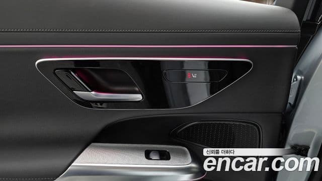 Mercedes-Benz E-класс W214 Avantgarde, 2024 18