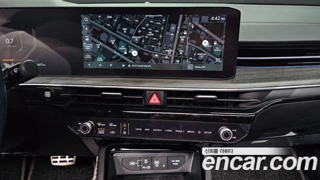 Kia The / новый New K5 3세대 Signature, 2024 10