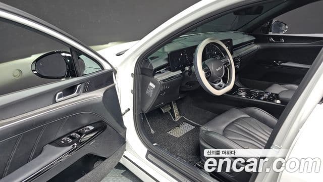 Kia The / новый New K5 3세대 Signature, 2024 18