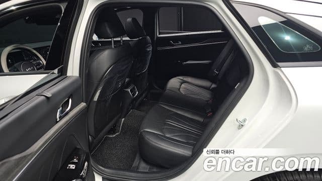 Kia The / новый New K5 3세대 Signature, 2024 20