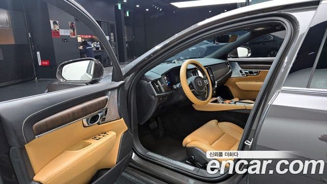 Volvo S90 B6 AWD Inscription, 2022 10