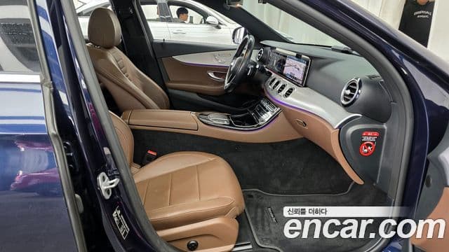 Mercedes-Benz E-класс W213 Avantgarde, 2021 11