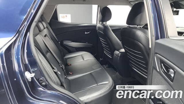 KG모빌리티(SsangYong) Tivoli Armor дизель VX 2WD, 2019 12