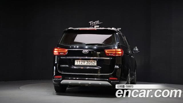 Kia The / новый New Carnival Luxury, 2019 4