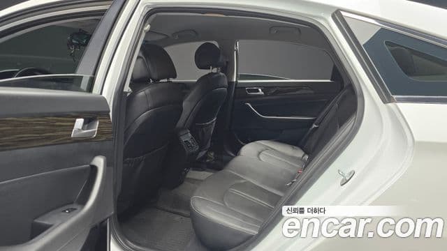 Hyundai LF Sonata 2.0 Smart, 2016 12