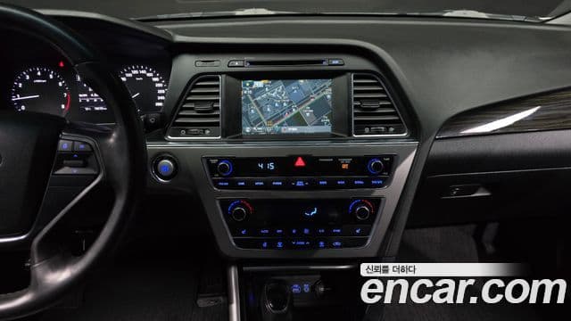 Hyundai LF Sonata 2.0 Smart, 2016 15