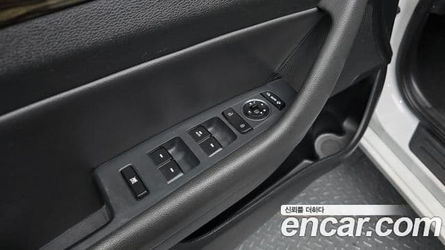 Hyundai LF Sonata 2.0 Smart, 2016 17