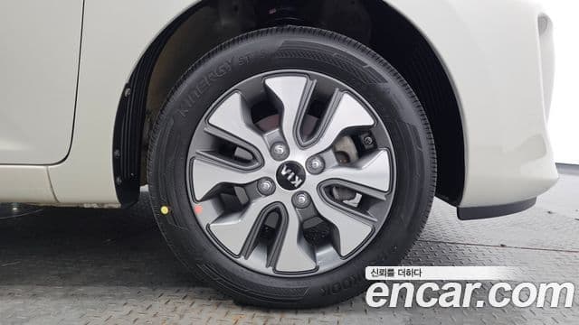 Kia The / новый New Morning Luxury, 2016 все фото