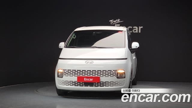 Hyundai Staria Modern, 2022 3