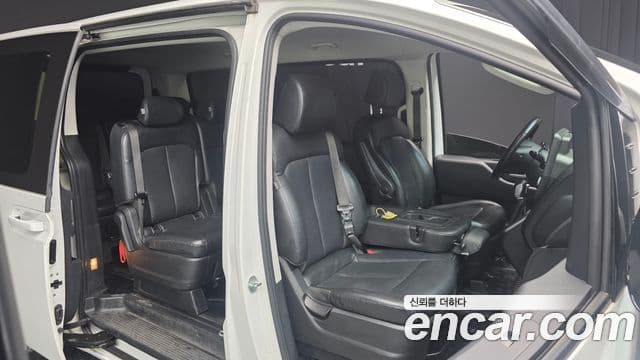 Hyundai Staria Modern, 2022 10