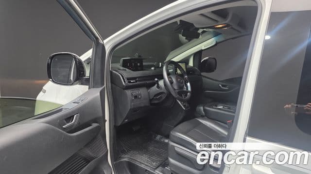 Hyundai Staria Modern, 2022 11