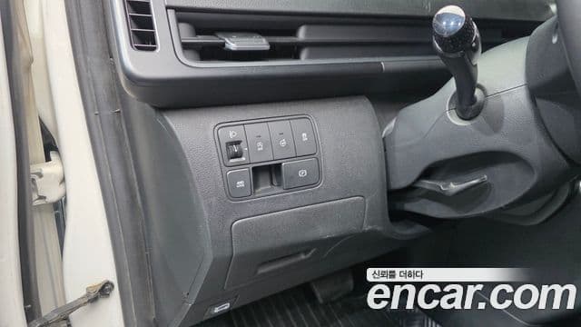 Hyundai Staria Modern, 2022 14