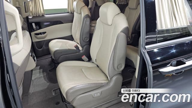 Kia Carnival 4세대 Signature, 2021 11