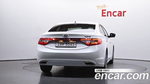 Hyundai Grandeur HG гибрид Premium, 2015 4