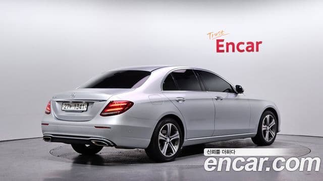 Mercedes-Benz E-класс W213 E300 Avantgarde Intelligent Drive, 2017 2