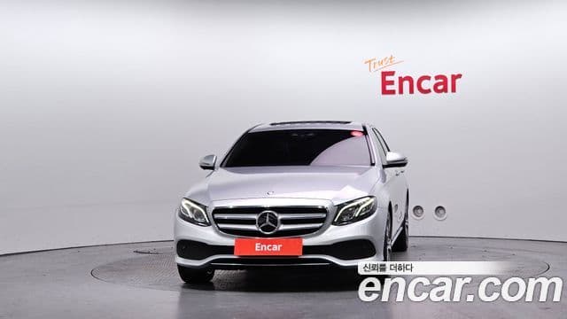 Mercedes-Benz E-класс W213 E300 Avantgarde Intelligent Drive, 2017 3