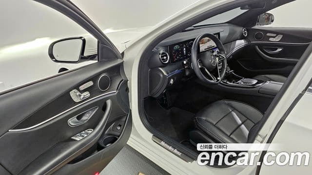 Mercedes-Benz E-класс W213 Avantgarde, 2022 11