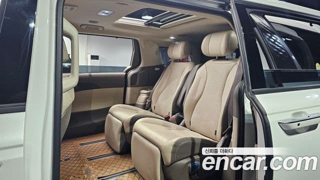 Kia The / новый New Carnival 4세대 Signature, 2024 12