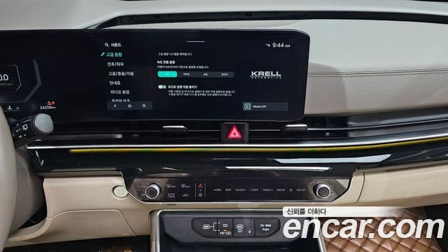 Kia The / новый New Carnival 4세대 Signature, 2024 15