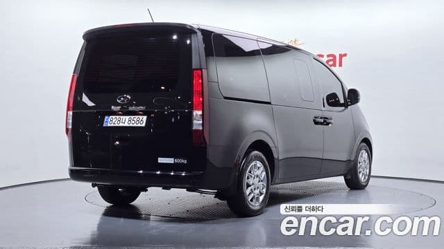 Hyundai Staria Modern, 2024 2