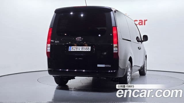 Hyundai Staria Modern, 2024 4