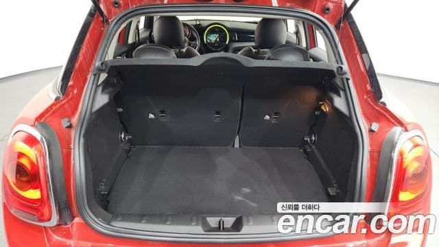 Mini Cooper D 3세대, 2016 20