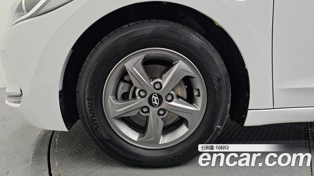 Hyundai Avante AD 1.6 GDI Smart, 2016 все фото