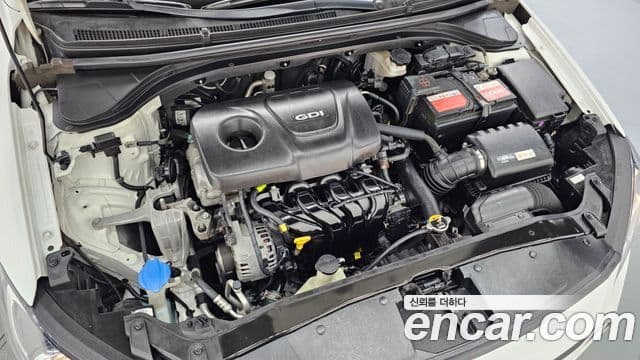 Hyundai Avante AD 1.6 GDI Smart, 2016 6