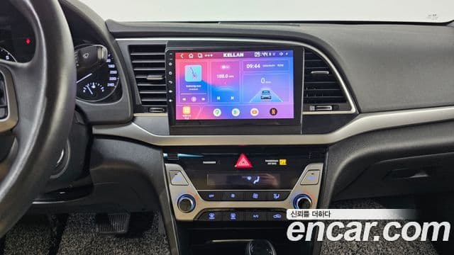 Hyundai Avante AD 1.6 GDI Smart, 2016 14