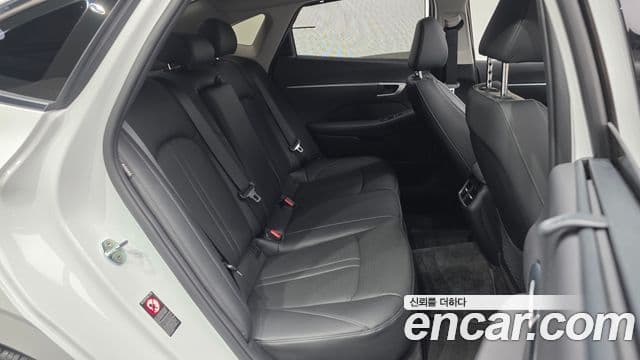 Hyundai Sonata (DN8) Premium Family, 2021 12