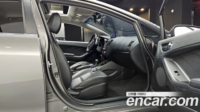 Kia K3 Noblesse, 2013 11