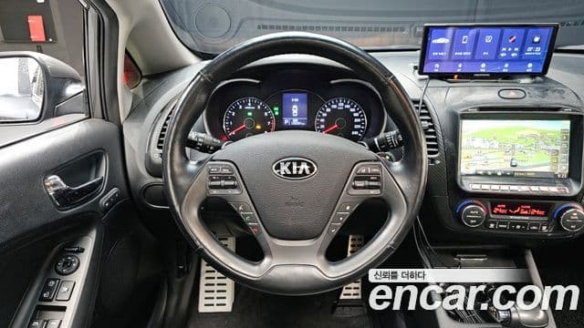 Kia K3 Noblesse, 2013 13